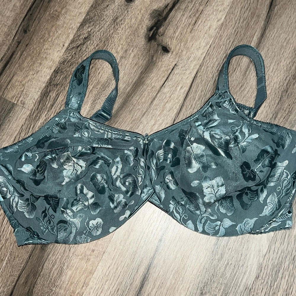 40DDD Wacoal Awareness Underwire Bra style 85567